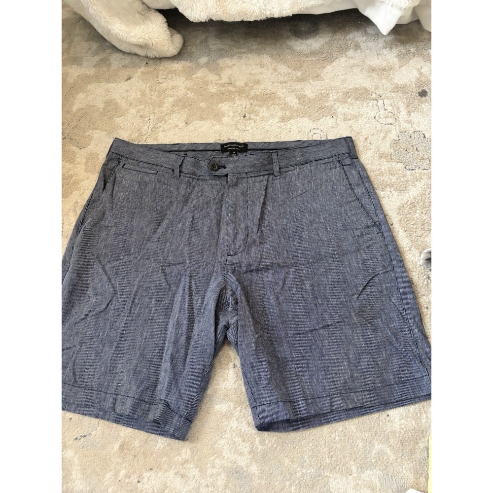 Banana Republic Linen blend Shorts Mens 38x9 Navy Preppy Resort Vacation